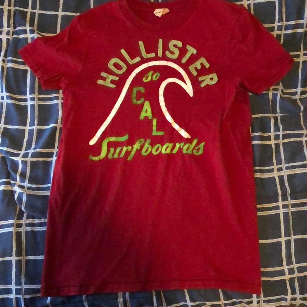 Hollister Tee Shirt